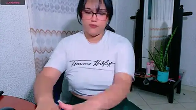 Zoe 2716 online show from 07-18-26, 01:47