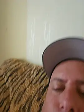 heterohotguy78 online show from 07-28-26, 12:48