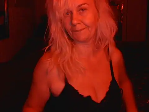 Ravelynni online show from 07-27-26, 05:53