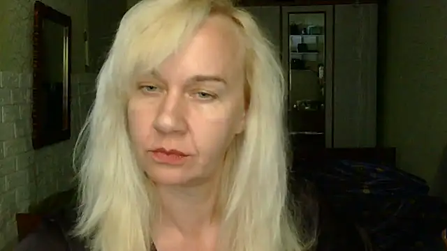 Ravelynni online show from 07-12-26, 01:56