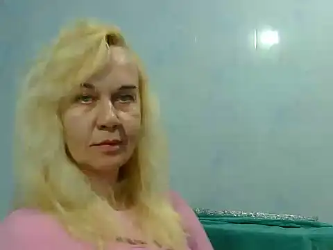 Ravelynni online show from 06-27-26, 08:15