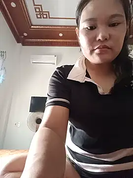 Holy-mi online show from 08-04-26, 02:16