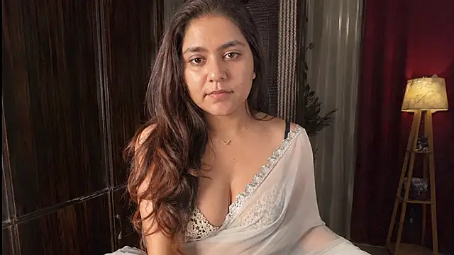 Snapshot of Yours_mahii chatting on 06-20-26, 07:13 Yours mahii online show from 06-20-26, 07:13