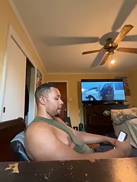 Charmingswoleking online show from 06-20-26, 11:15