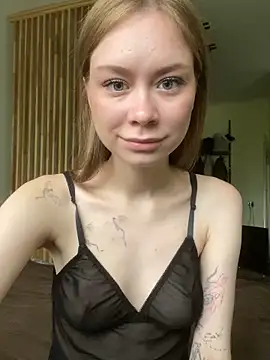 KarolinaMyles online show from 06-21-26, 03:12