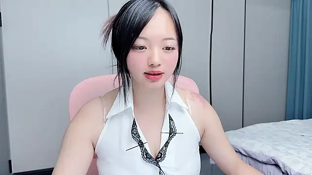 Winnie666999 online show from 07-08-26, 03:13