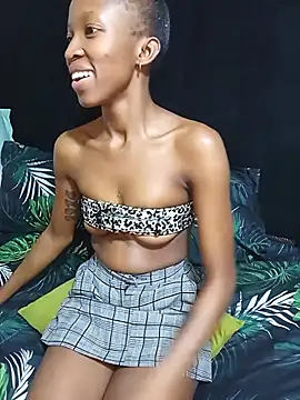 creamyslender23 online show from 07-25-26, 09:43