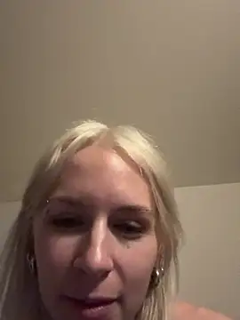 Naomi Nocturn online show from 06-21-26, 08:25