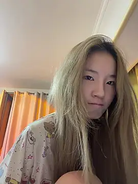 Snapshot of Uugirl00 chatting on 07-10-26, 03:56 Uugirl00 online show from 07-10-26, 03:56
