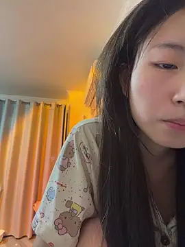 Snapshot of Uugirl00 chatting on 07-16-26, 01:30 Uugirl00 online show from 07-16-26, 01:30