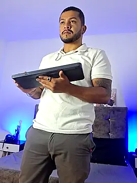 BrunoSilva  online show from 07-25-26, 12:00