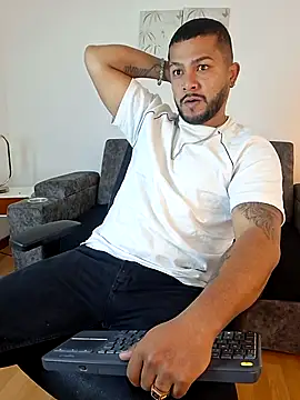 BrunoSilva  online show from 08-03-26, 11:27