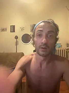 foxymoron210380 online show from 08-04-26, 10:58