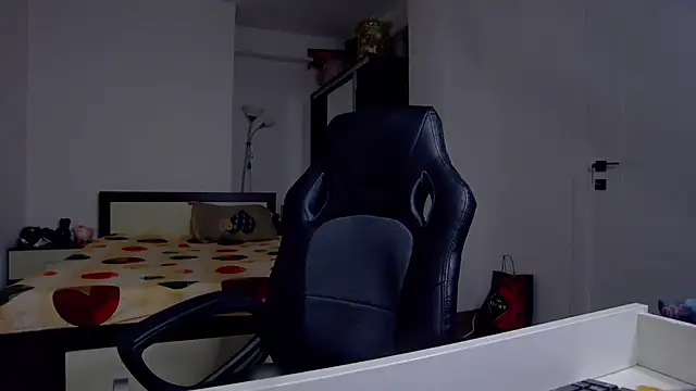 DedeSibel online show from 05-12-26, 03:51