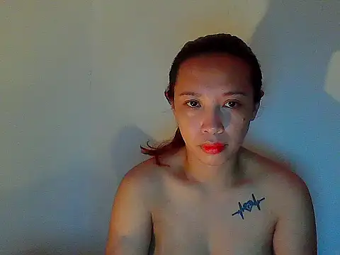 Hotamera online show from 07-13-26, 07:51