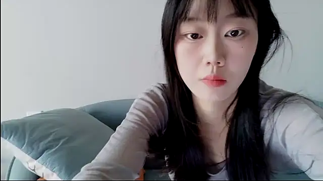 yuyu9988 online show from 07-23-26, 02:09