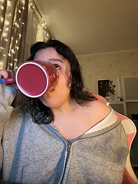 suzymeow online show from 06-21-26, 09:31