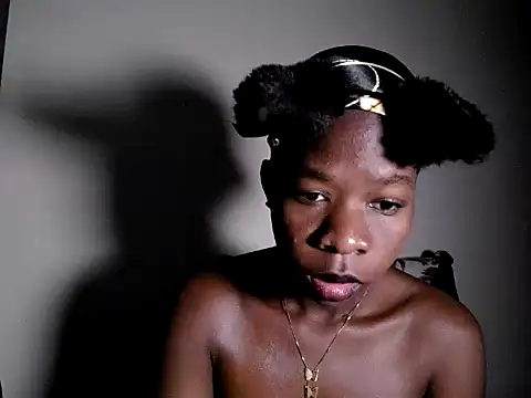 MaliciaRose online show from 06-25-26, 03:17