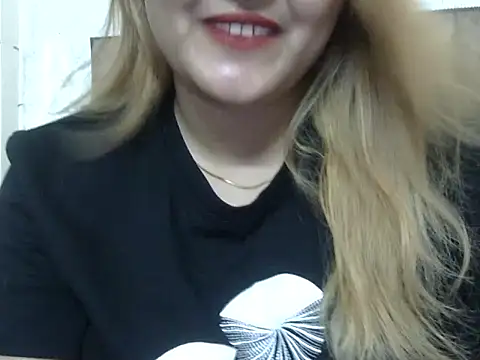 Snapshot of Sexyy_Sana chatting on 07-03-26, 04:57 Sexyy Sana online show from 07-03-26, 04:57