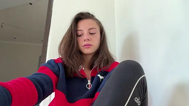 Snapshot of Monicaqte chatting on 07-16-26, 05:37 Monicaqte online show from 07-16-26, 05:37