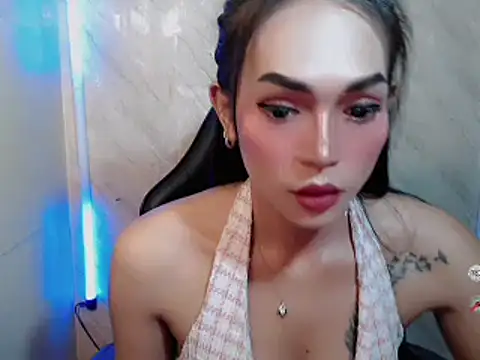 Snapshot of Quenn_Sam chatting on 07-11-26, 03:01 Quenn Sam online show from 07-11-26, 03:01