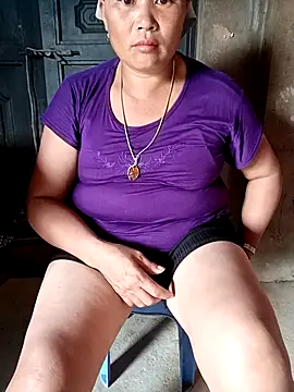 NyloveSquirt online show from 06-27-26, 08:42