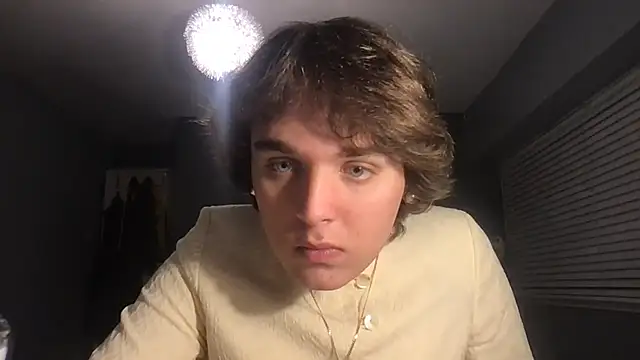 gwenthe80sgenderbender online show from 06-25-26, 02:20