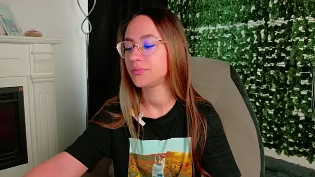 Nicole Bliss online show from 07-07-26, 05:21