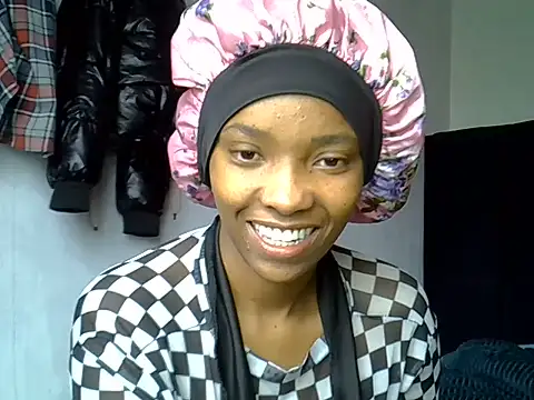 pretty jaz online show from 06-24-26, 07:40