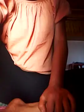 Snapshot of sena-cute chatting on 07-04-26, 08:31 sena-cute online show from 07-04-26, 08:31