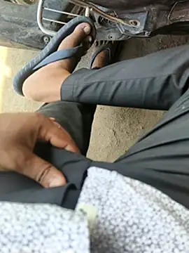 tamil handsome online show from 06-23-26, 07:50
