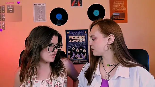 emma dark   online show from 06-24-26, 12:59