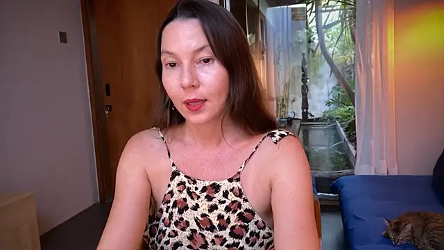 Snapshot of kittycat4you chatting on 03-10-25, 09:56 kittycat4you online show from 03-10-25, 09:56