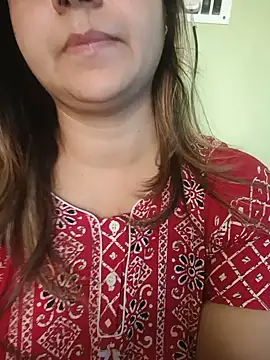 Snapshot of inaya_bhabhi69 chatting on 06-23-26, 06:44 inaya bhabhi69 online show from 06-23-26, 06:44