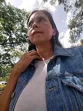 Snapshot of cristal_148 chatting on 07-31-26, 03:20 cristal 148 online show from 07-31-26, 03:20