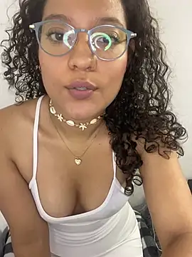 Liz 2431 online show from 06-25-26, 02:33