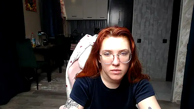 Reginasmilee online show from 03-26-26, 03:27