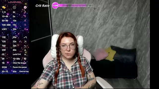 Snapshot of Reginasmilee chatting on 05-17-26, 11:16 Reginasmilee online show from 05-17-26, 11:16