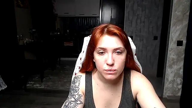 Reginasmilee online show from 03-24-26, 04:18