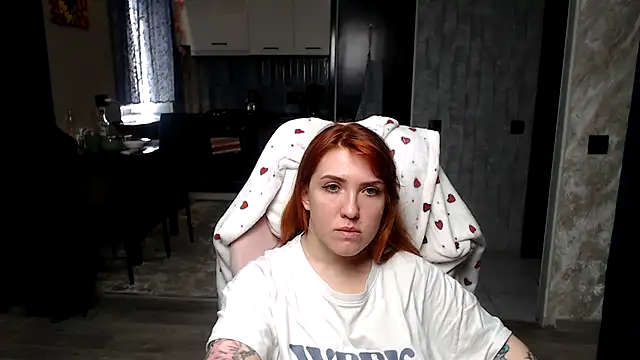 Reginasmilee online show from 03-21-26, 08:41