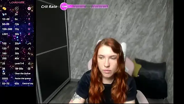 Snapshot of Reginasmilee chatting on 05-28-26, 02:08 Reginasmilee online show from 05-28-26, 02:08