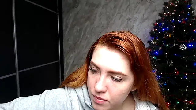 Reginasmilee online show from 12-22-25, 04:01