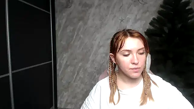 Reginasmilee online show from 01-10-26, 12:55