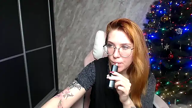 Reginasmilee online show from 01-06-26, 02:04