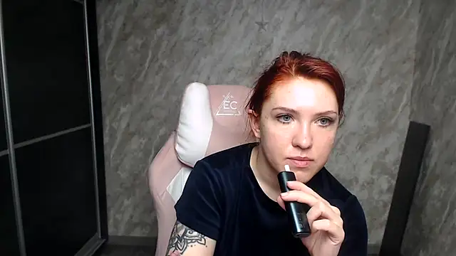 Reginasmilee online show from 03-11-26, 02:27