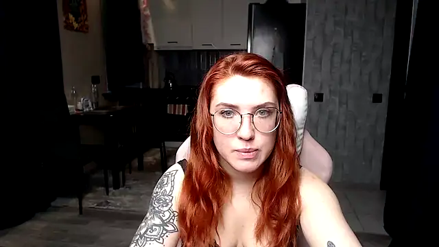 Reginasmilee online show from 03-12-26, 05:34