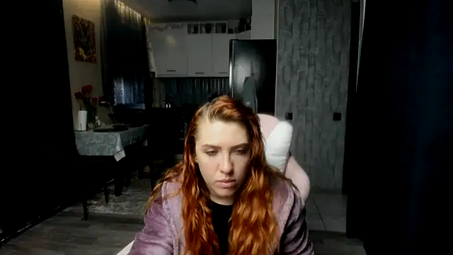 Snapshot of Reginasmilee chatting on 04-30-26, 02:51 Reginasmilee online show from 04-30-26, 02:51