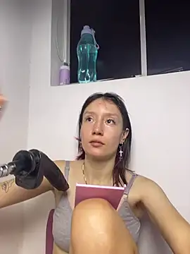 im lizzy17 online show from 07-22-26, 06:04