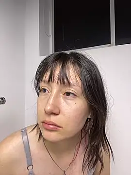 im lizzy17 online show from 08-01-26, 06:22
