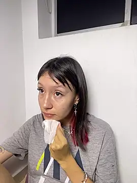 im lizzy17 online show from 07-15-26, 07:59